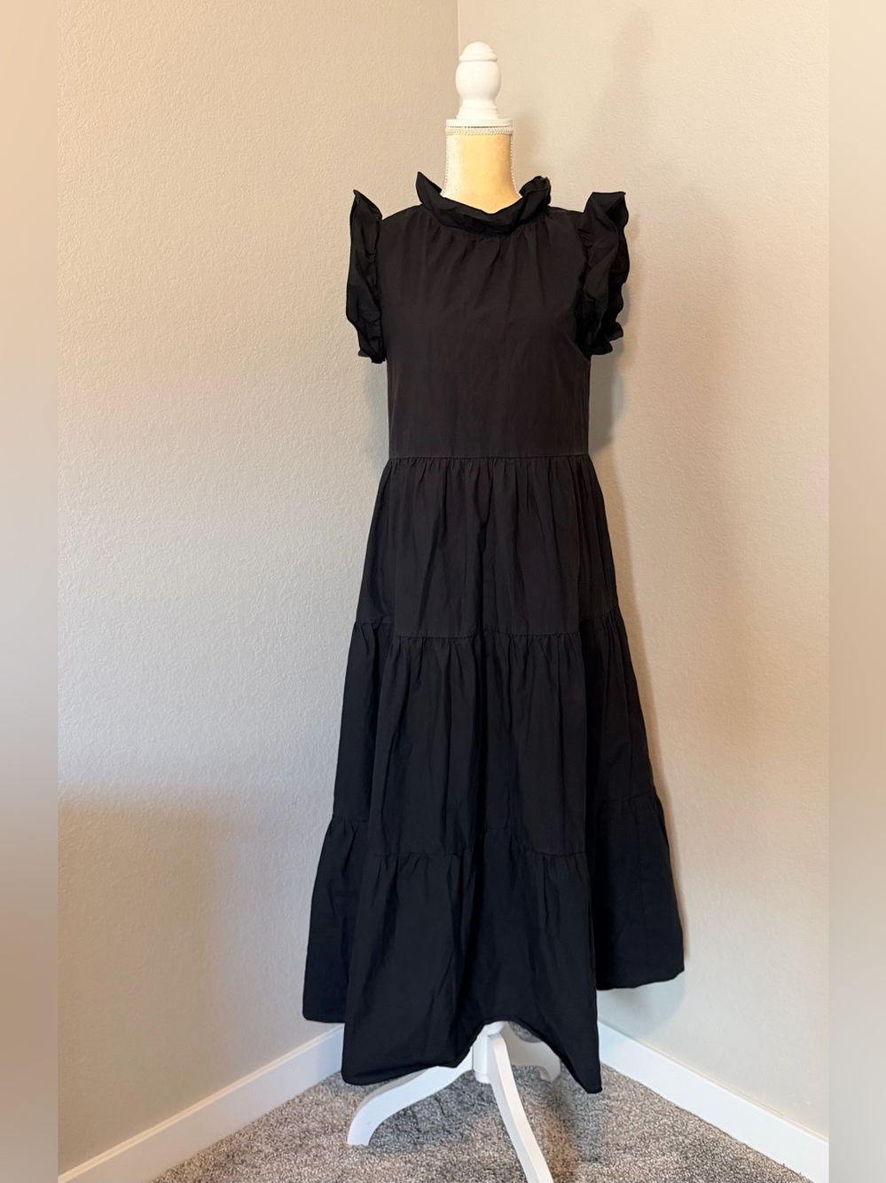 Chepe Italy Black Ruffle Neck Cotton Poplin Tiered Midi Dress - Size M